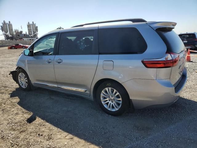 2015 Toyota Sienna XLE