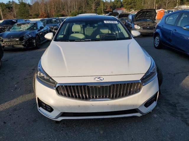 2017 KIA Cadenza Premium