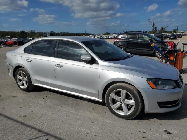 2014 Volkswagen Passat S