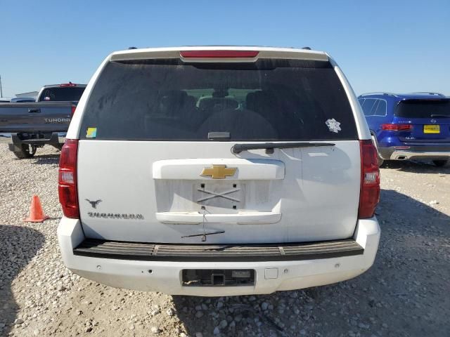 2013 Chevrolet Suburban C1500 LT