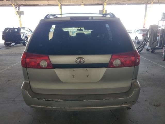 2006 Toyota Sienna CE