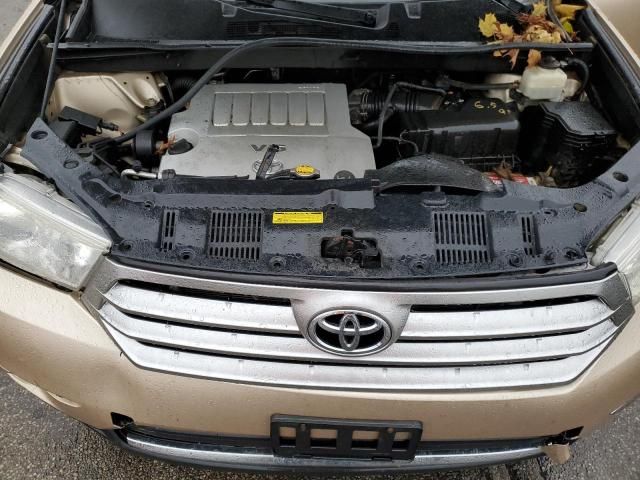 2011 Toyota Highlander Base