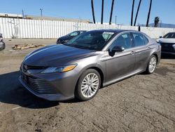 2018 Toyota Camry Hybrid en venta en Van Nuys, CA