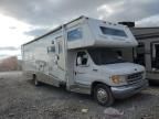 2001 Ford Econoline E450 Super Duty Cutaway Van