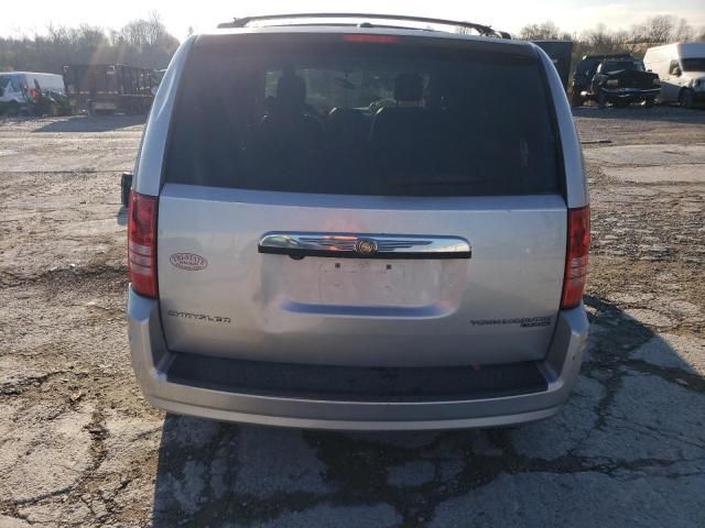 2009 Chrysler Town & Country Touring