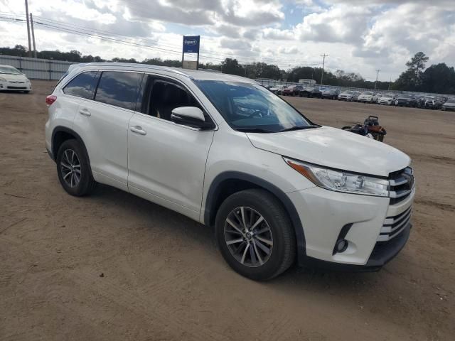 2018 Toyota Highlander SE