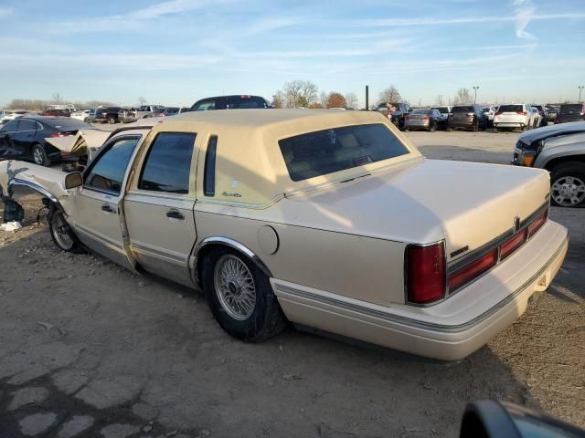 1996 Lincoln Town Car Signature