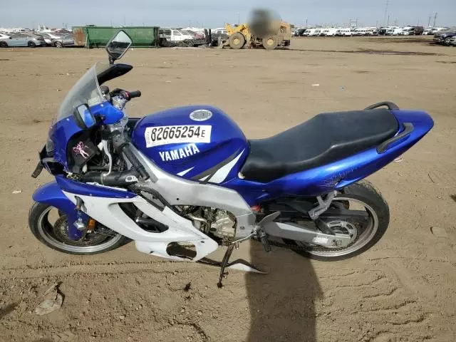 2002 Yamaha YZF600 R