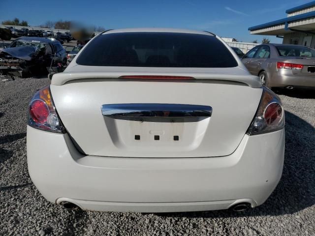 2010 Nissan Altima Base