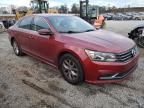 2016 Volkswagen Passat S