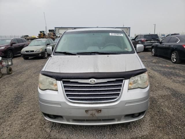 2008 Chrysler Town & Country Touring