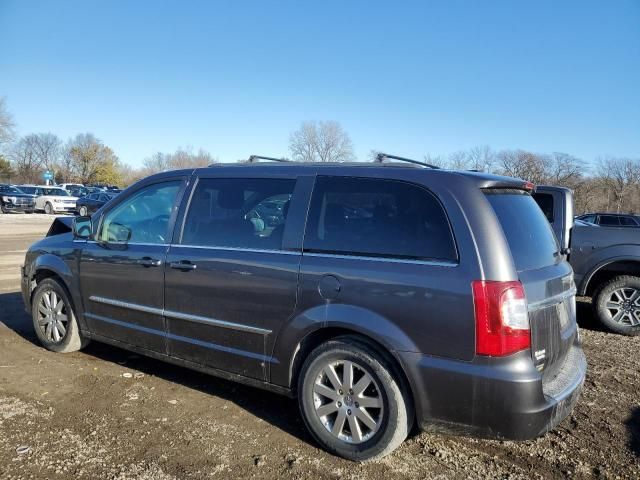 2015 Chrysler Town & Country Touring