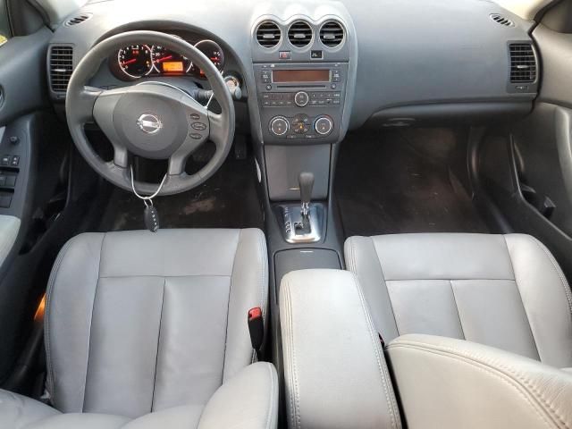 2010 Nissan Altima Base