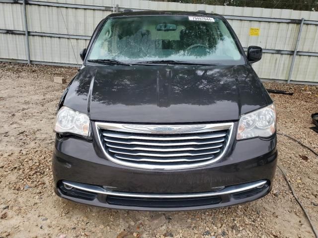 2015 Chrysler Town & Country Touring