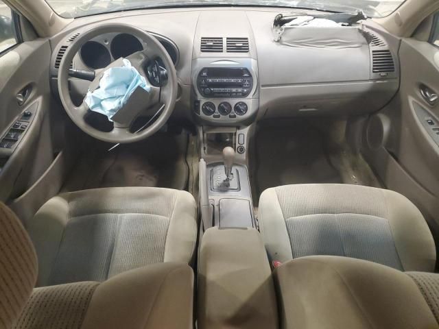 2003 Nissan Altima Base