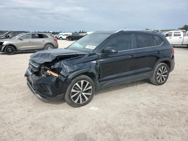 2022 Volkswagen Taos SE