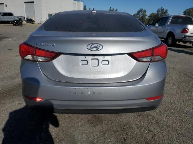 2016 Hyundai Elantra SE