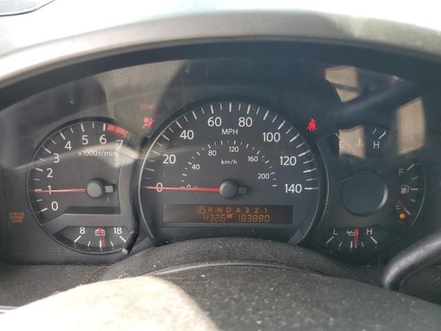 2004 Nissan Titan XE