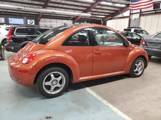 2010 Volkswagen New Beetle