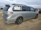 2019 Toyota Sienna SE