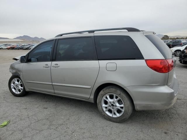 2006 Toyota Sienna XLE