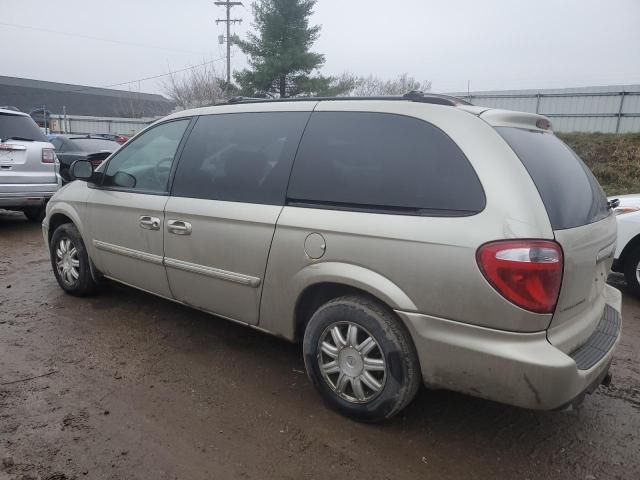 2006 Chrysler Town & Country Touring