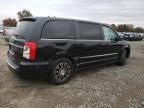 2014 Chrysler Town & Country S