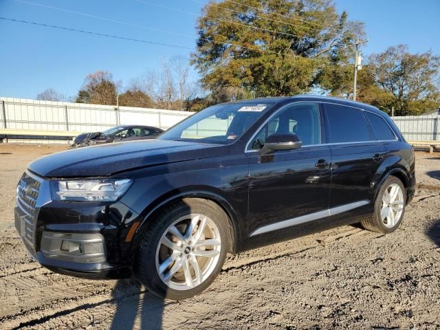 2017 Audi Q7 Prestige