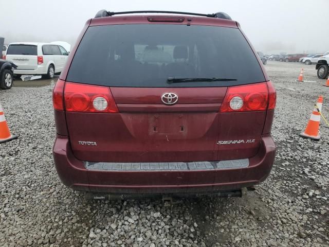 2006 Toyota Sienna XLE