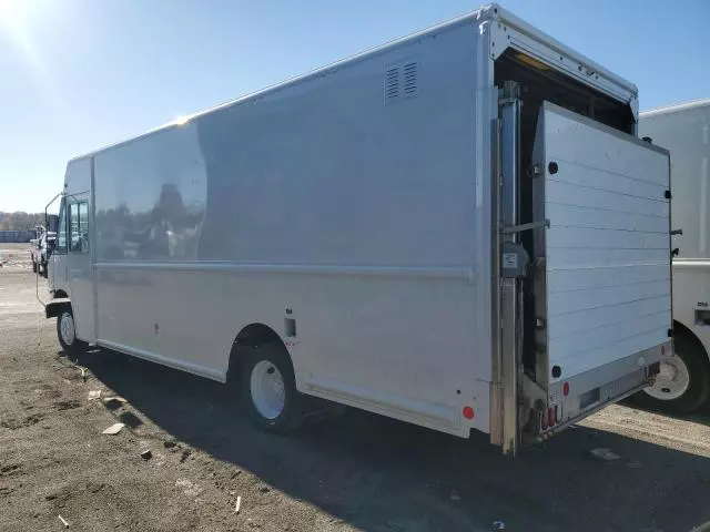 2017 Freightliner Chassis M Line WALK-IN Van