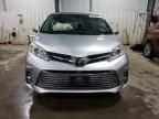 2020 Toyota Sienna XLE