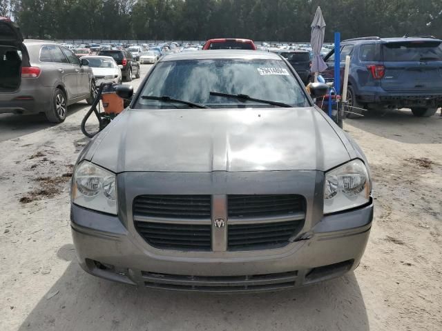 2005 Dodge Magnum SXT