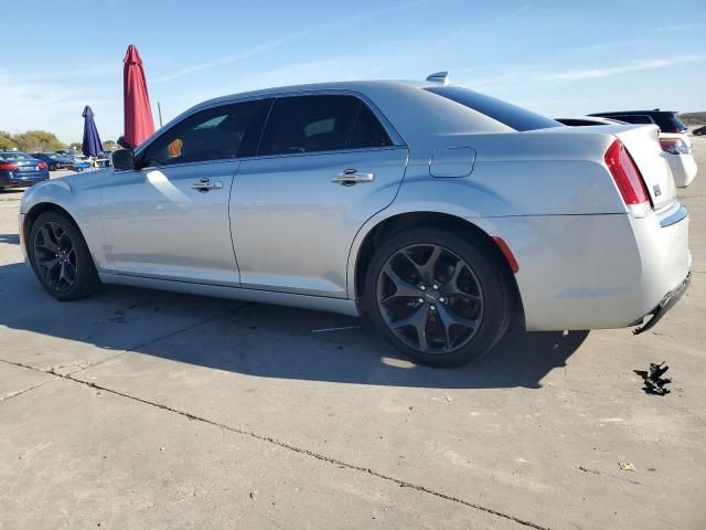 2019 Chrysler 300 Touring