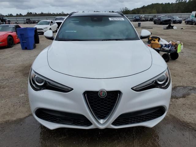 2022 Alfa Romeo Stelvio TI