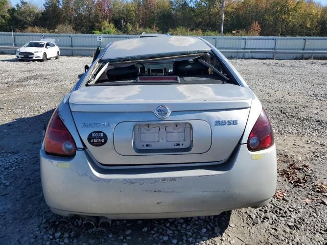 2004 Nissan Maxima SE