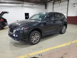 Mazda Vehiculos salvage en venta: 2023 Mazda CX-5 Signature