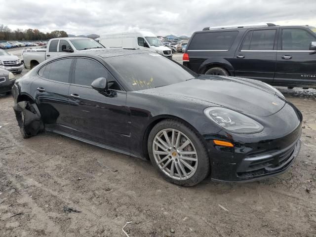 2018 Porsche Panamera 4