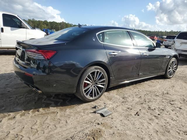 2022 Maserati Quattroporte Base