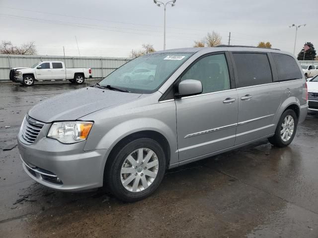 2015 Chrysler Town & Country Touring