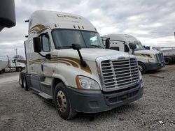 Salvage cars for sale from Copart Chicago: 2019 Freightliner Cascadia 125