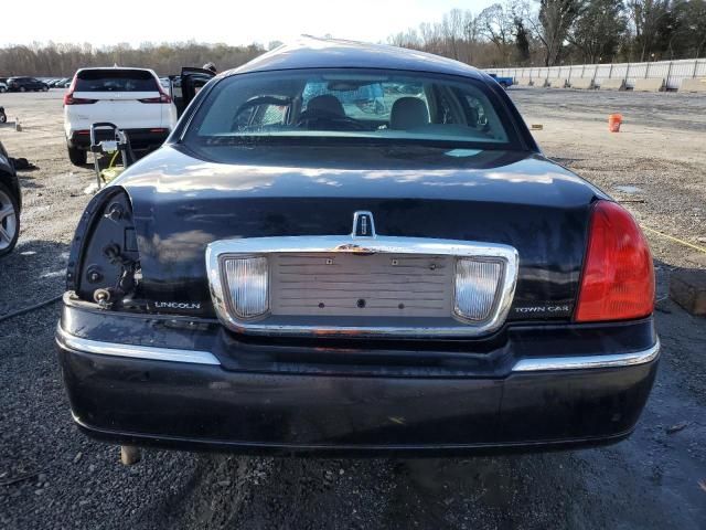 2007 Lincoln Town Car Signature Limited