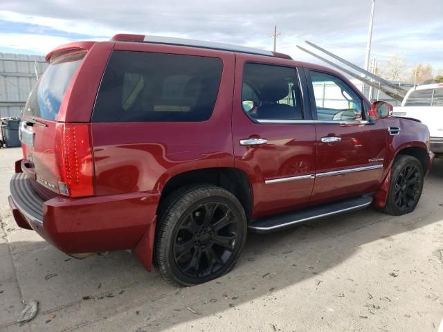 2011 Cadillac Escalade Luxury