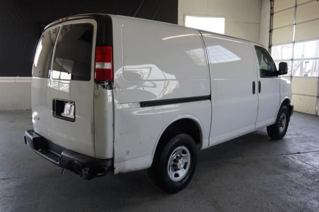 2020 Chevrolet Express G2500