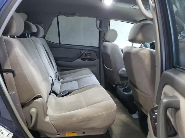 2002 Toyota Sequoia SR5