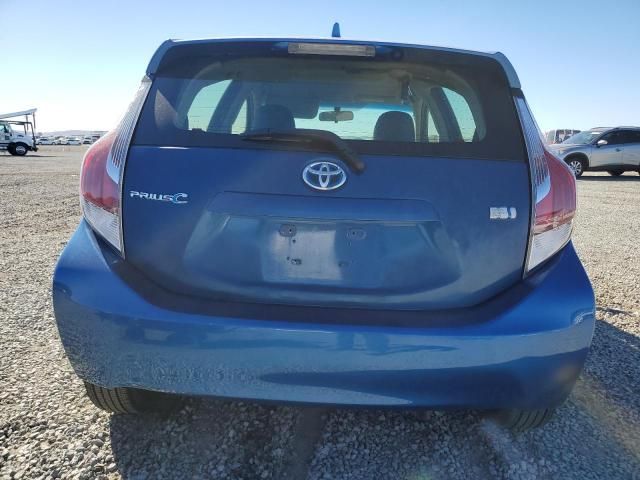 2016 Toyota Prius C