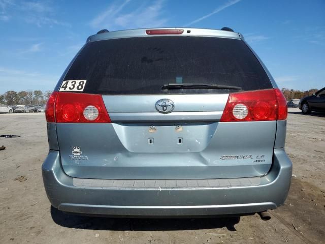 2006 Toyota Sienna LE