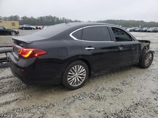 2015 Infiniti Q70 3.7