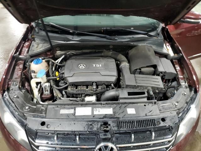 2014 Volkswagen Passat SEL