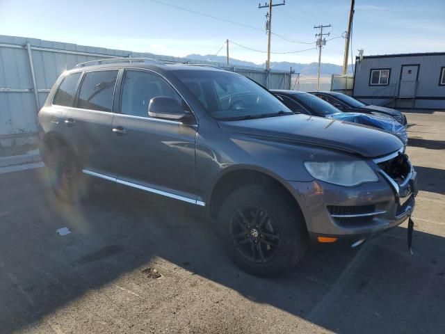 2010 Volkswagen Touareg V6