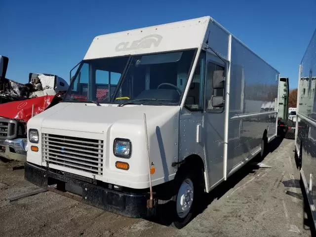 2017 Freightliner Chassis M Line WALK-IN Van